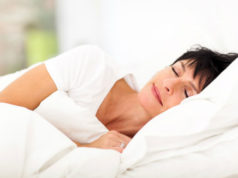 Mulher não sofre com a insônia na menopausa
