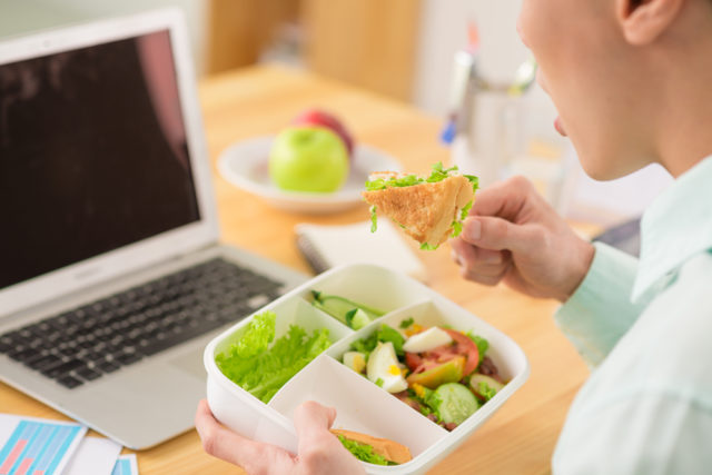 8 dicas para uma alimentação saudável dentro e fora de casa! alimentação saudável