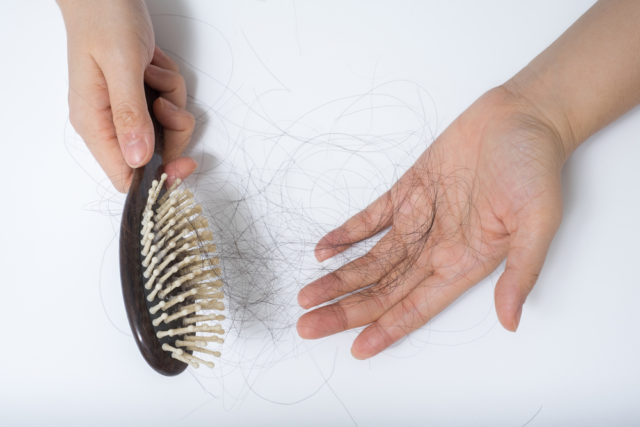 queda-de-cabelo-nas-mulheres