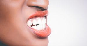 bruxismo-destaque